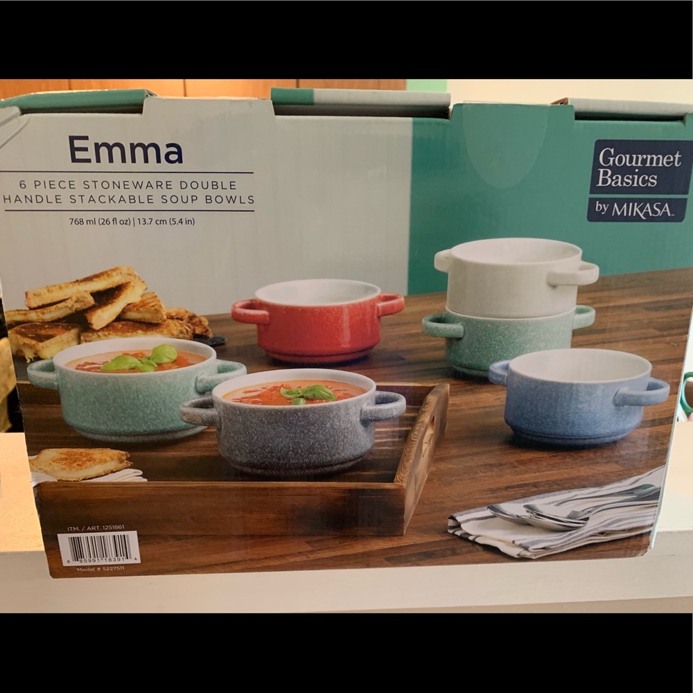 Soup bowls